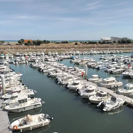 Face A Juno - Vue Et Port *